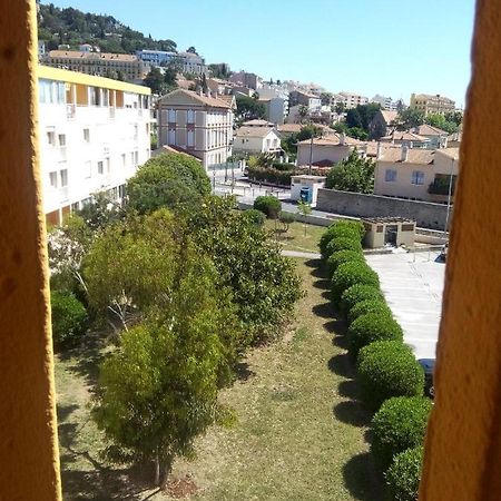 Appartement En Duplex Au 3Ieme Etage Sans Ascenseur Йер Экстерьер фото